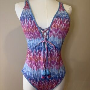 NWT Becca Women's Joshua Tree One-Piece Swimsuit - Multi